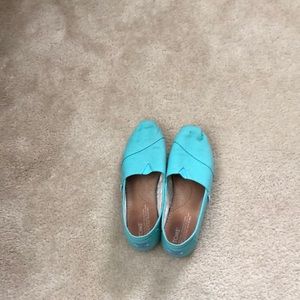 Toms slip on shoes